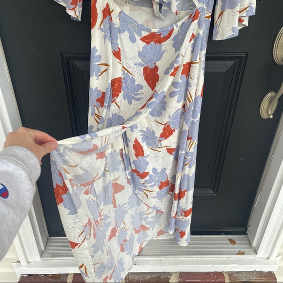 l*space Maxi Wrap Tie Dress with Cutout - Picture 8 of 11